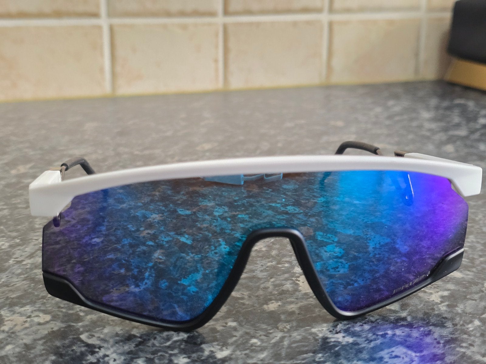 oakley bril zonnebril nieuw, Ophalen of Verzenden, Nieuw, Wit, Oakley