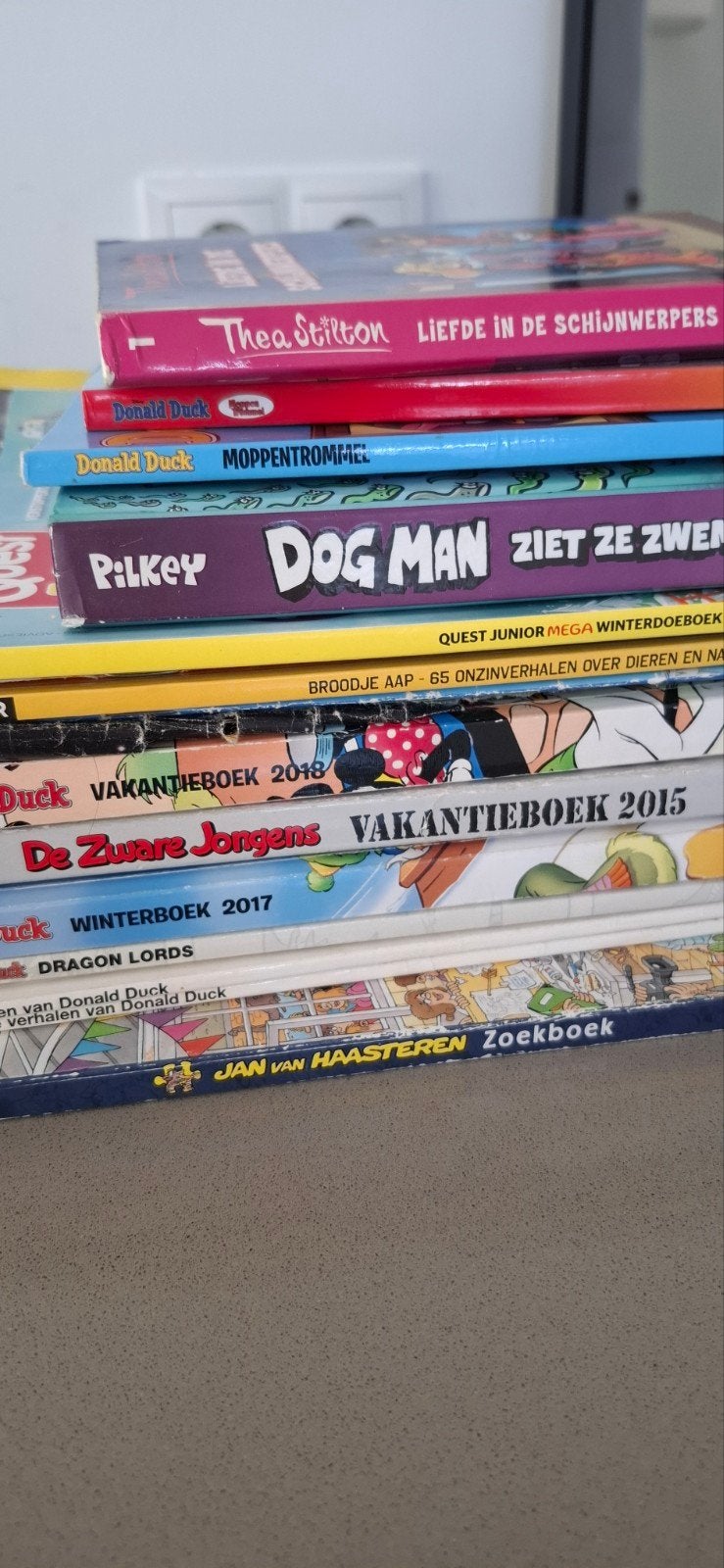 Donald Ducks/Dogman/Junior Quest/Junior national geographic, Ophalen, Zo goed als nieuw