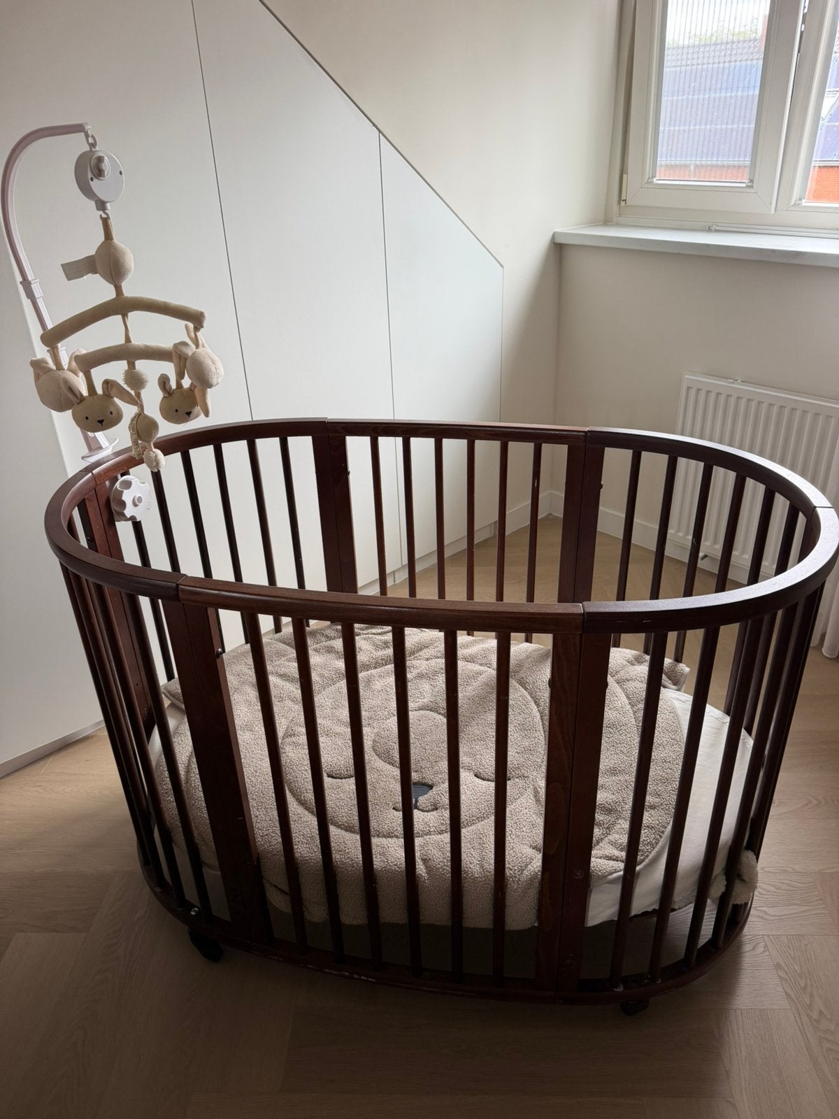 Stokke bed, Kinderen en Baby's, Boxen, Ophalen, Gebruikt, Overige vormen, Wieltjes