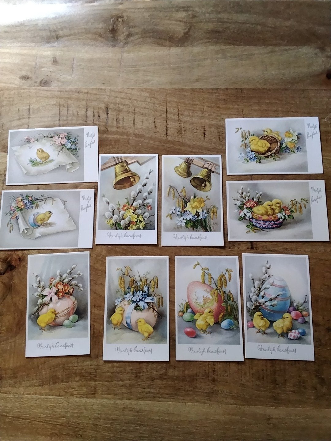 Set van 10 Vintage Paaskaarten met Kuikens en Paasei, Ophalen of Verzenden, 1940 tot 1960, Ongelopen, Feest(dag)