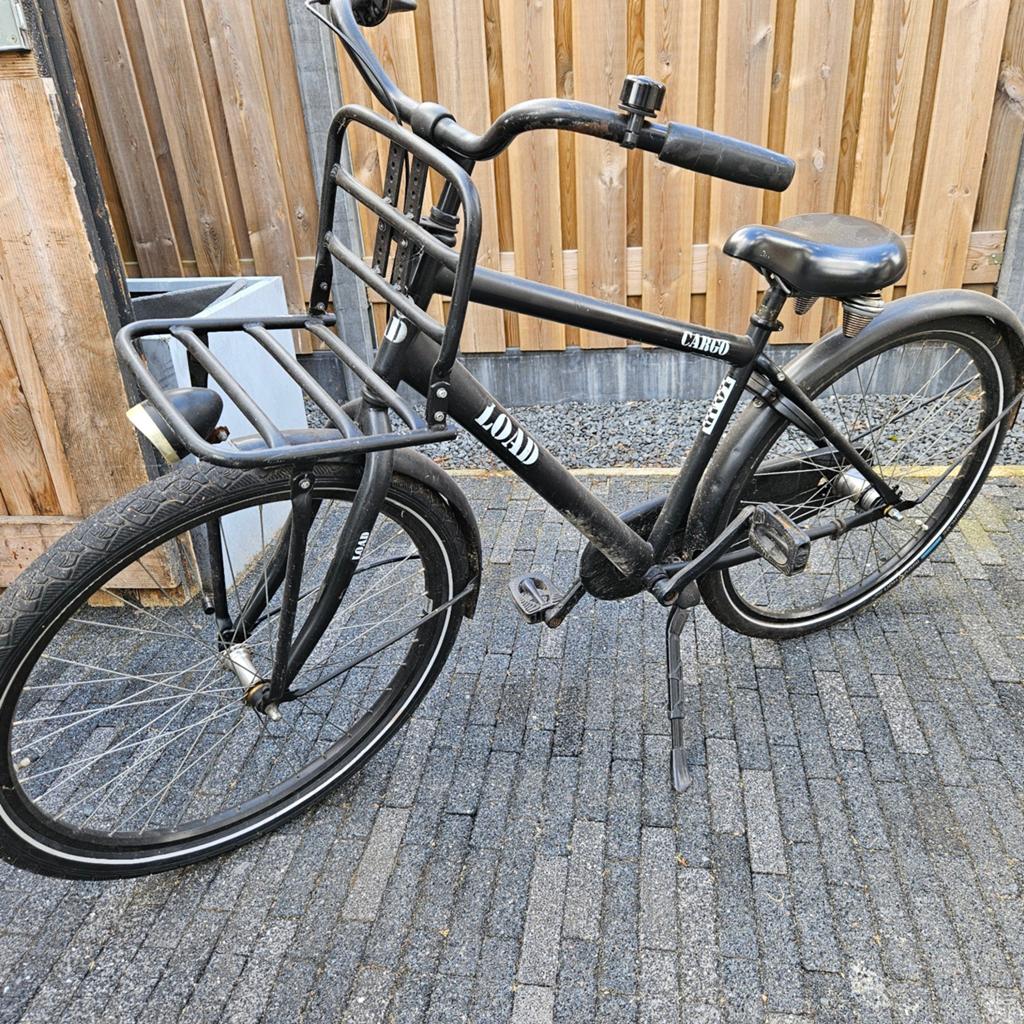Stevige zwarte transportfiets met voordrager, Fietsen en Brommers, Fietsen | Bakfietsen, Terugtraprem, Gebruikt, Ophalen, Overige merken