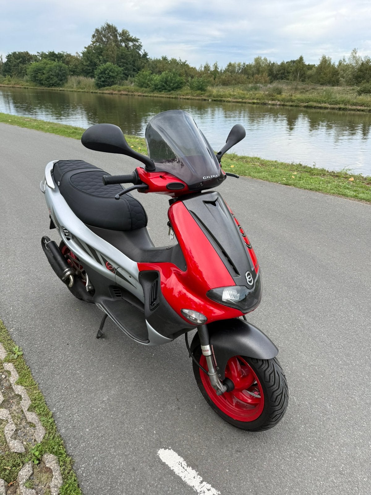 Gilera Runner SP PRO 50CC, Ophalen, Tweetakt, Maximaal 45 km/u, Zo goed als nieuw