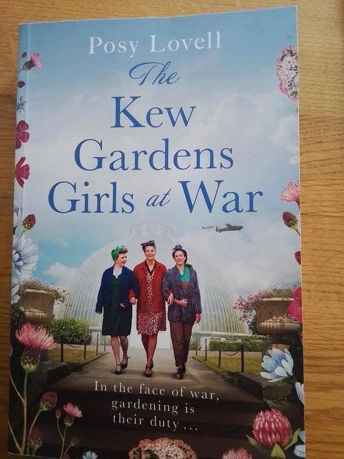 The Kew Gardens Girls at War / Posy Lovell, Ophalen, Posy Lovell, Zo goed als nieuw, Fictie