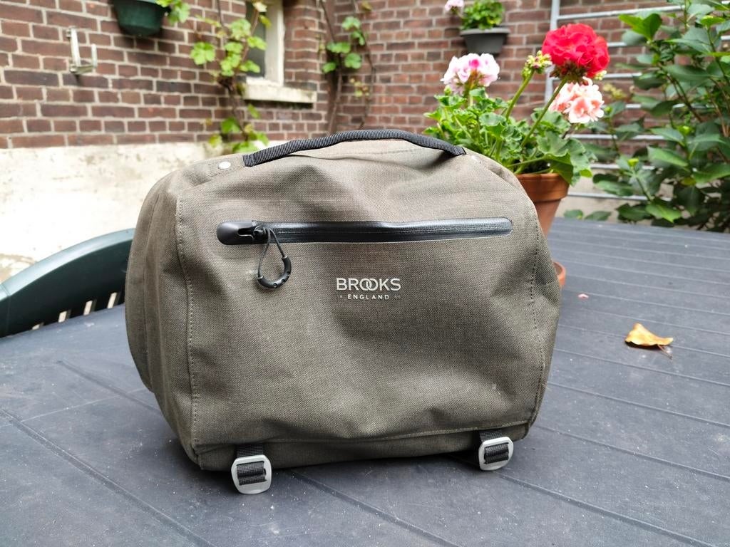 Brooks Scape Stuurtas - 10 liter, W34 x H250 x D140 mm, Fietsen en Brommers, Fietsaccessoires | Fietstassen, Gebruikt, Ophalen of Verzenden
