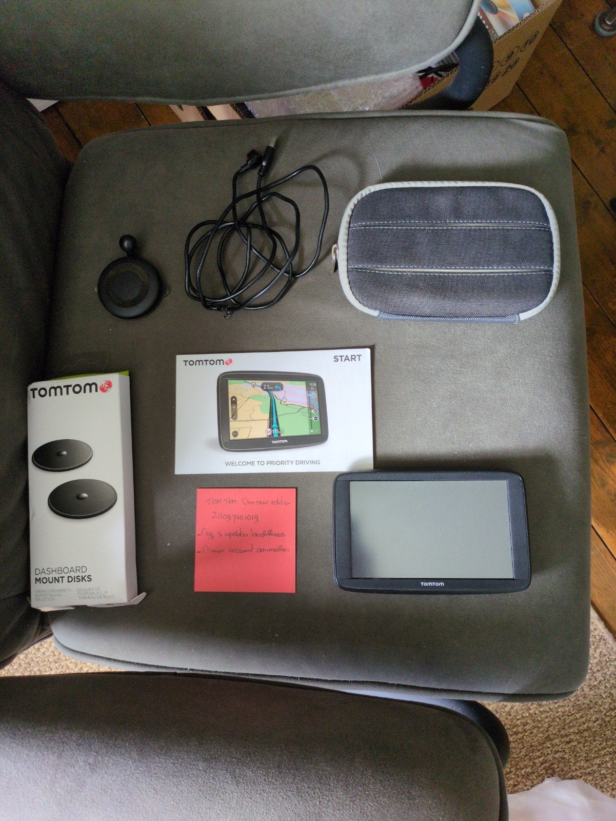 TomTom Start Classic Edition Navigatiesysteem, Ophalen of Verzenden, Gebruikt