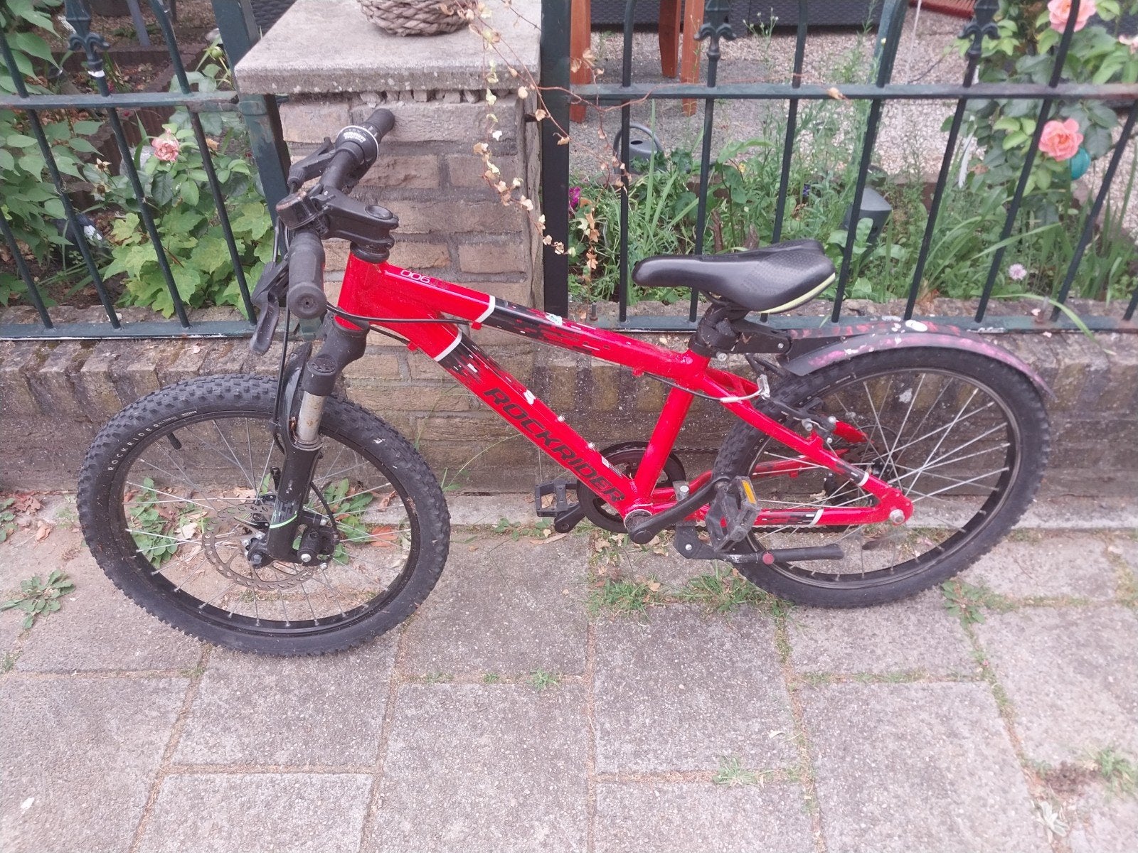 20 INCH ROCKRIDER ST 900 MOUNTAINBIKE MET REMSCHIJF, Fietsen en Brommers, Fietsen | Crossfietsen en BMX, Ophalen of Verzenden