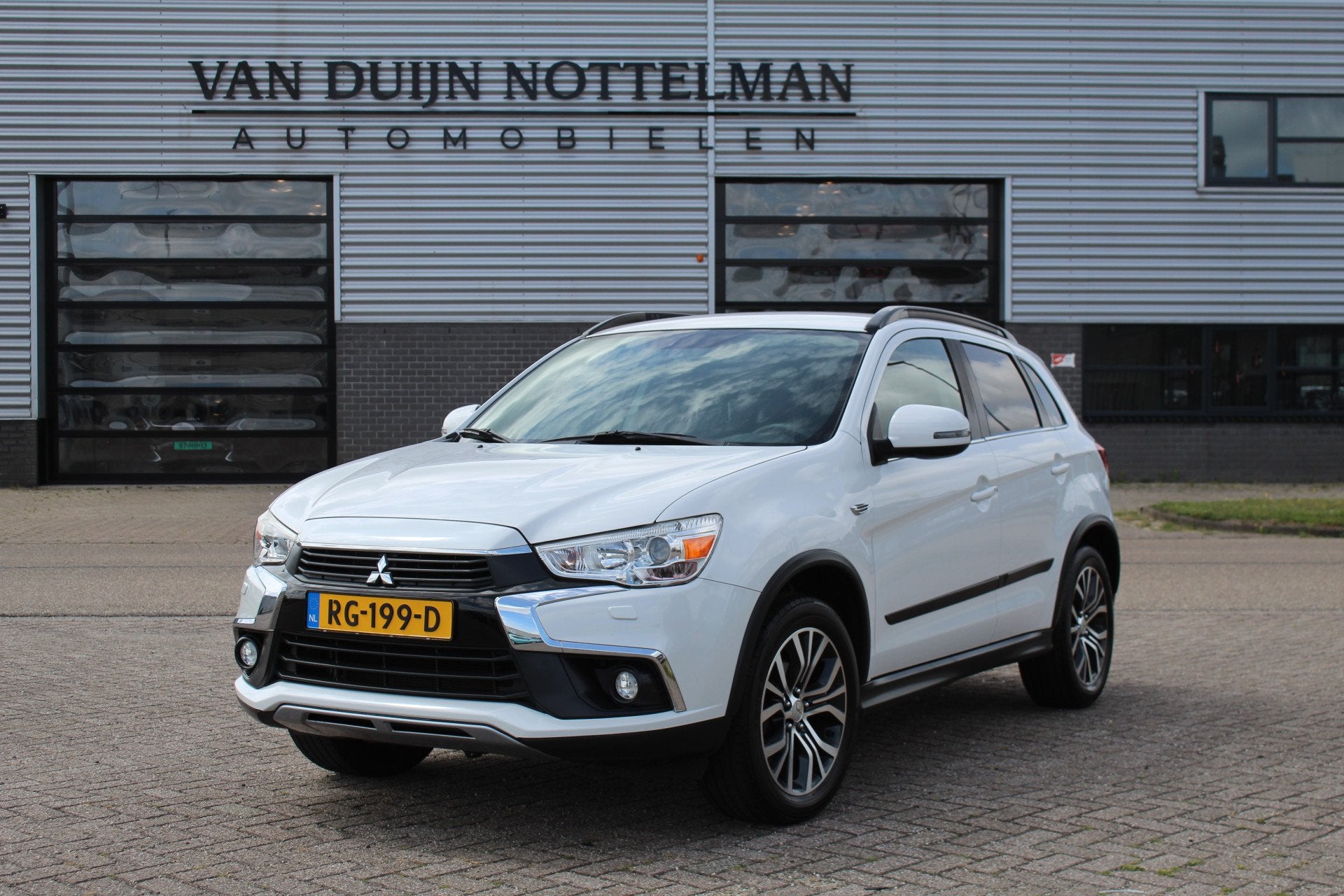 Mitsubishi ASX 1.6 Cleartec Connect Pro / Carplay / Keyless, Auto's, Voorwielaandrijving, Dealer onderhouden, Stof, Gebruikt