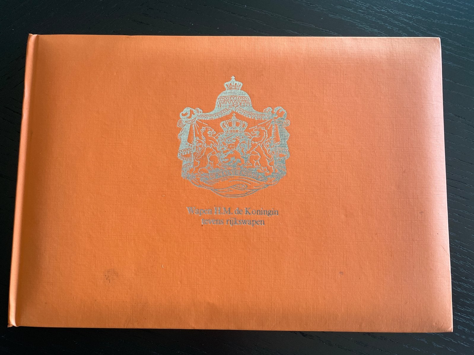 Carnet Troonswisseling Juliana en Beatrix 1980, Verzamelen, Ophalen of Verzenden, Zo goed als nieuw, Nederland, Postzegel(s) of Munt(en)