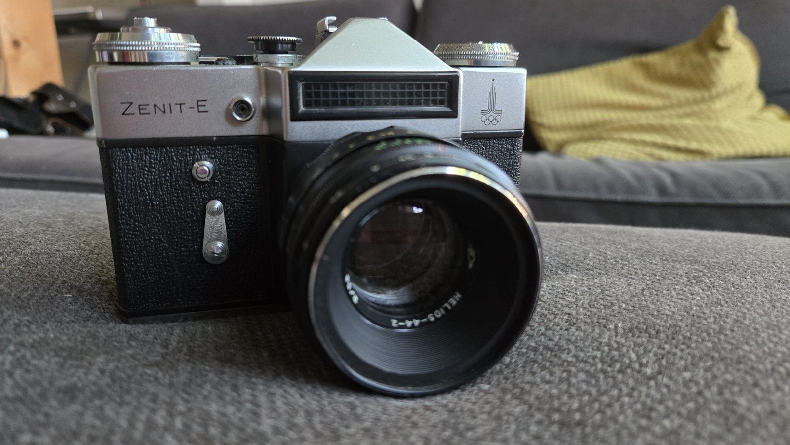 Zenit-E Spiegelreflexcamera met Helios-44-2 lens, Ophalen of Verzenden, Gebruikt, Spiegelreflex, Overige Merken