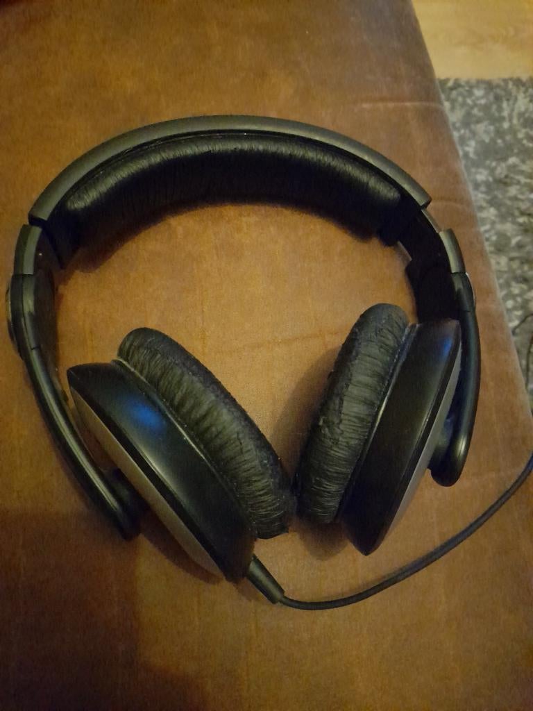 Sennheiser HD 205 Koptelefoon - Gebruikt, Audio, Tv en Foto, Koptelefoons, Ophalen of Verzenden, Gebruikt, Over oor (circumaural)