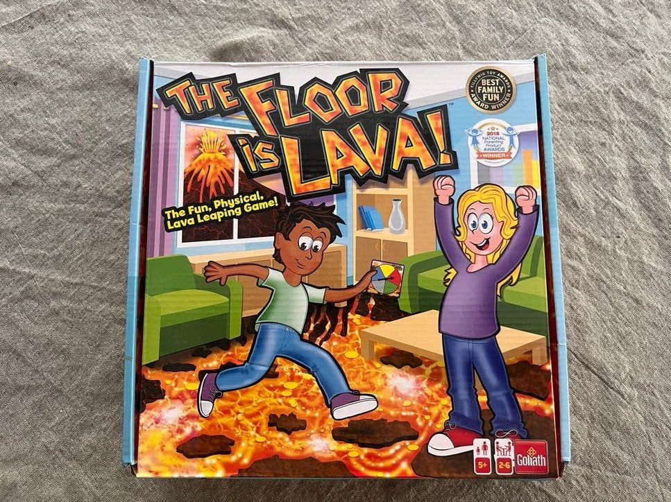 The Floor is Lava! Bordspel - Familieplezier, Drie of vier spelers, Ophalen of Verzenden, Zo goed als nieuw
