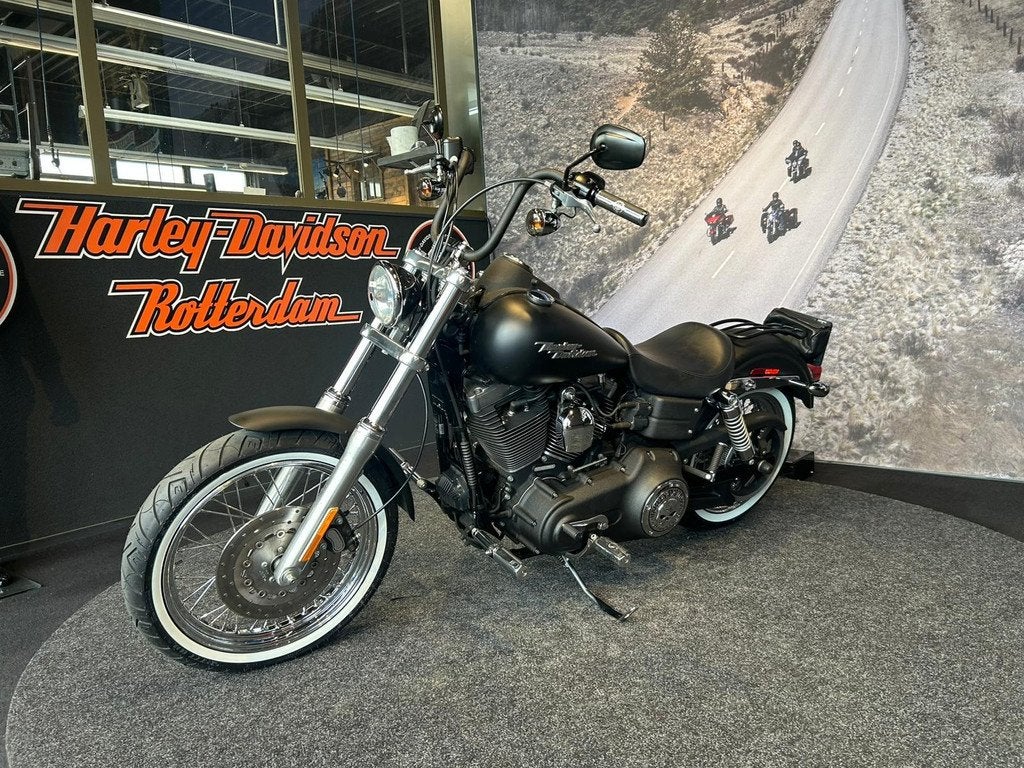 Harley-Davidson FXDB DYNA STREET BOB (bj 2006), Laan van Vredenoord 33
2289 DA  RIJSWIJK, NL, Bedrijf, Overig, Sales@harleydavidsonrotterdam.nl