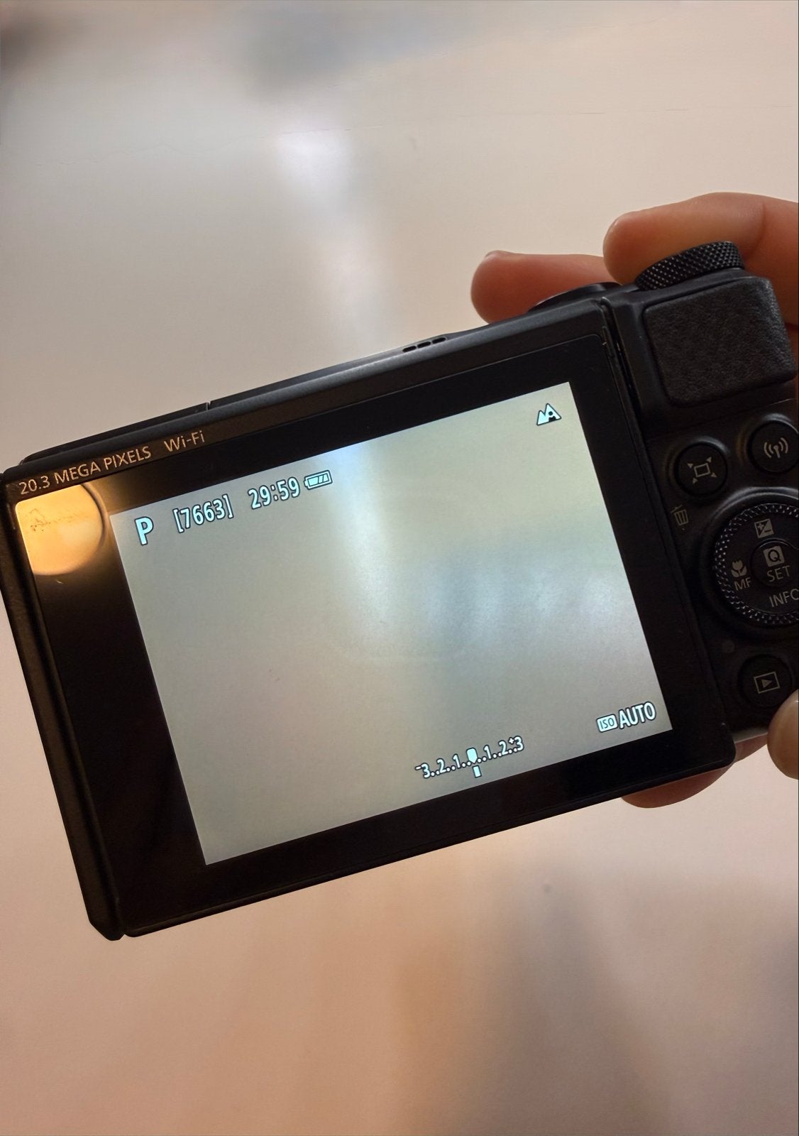 Foto 6 van Canon PowerShot SX740 HS