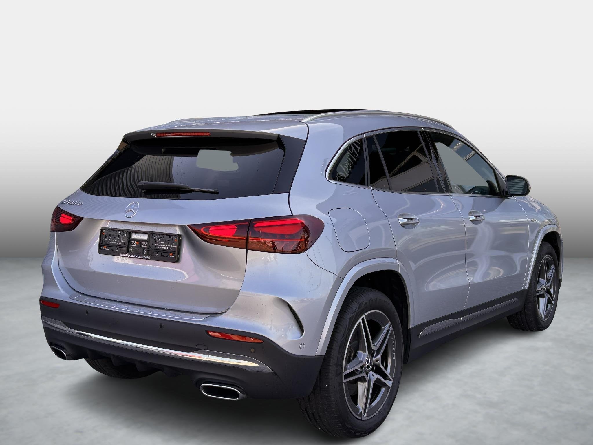 Mercedes-Benz GLA-klasse 250 e AMG Line | Bruin interieur |, Auto's, Mercedes-Benz, Euro 6, 4 cilinders, 16 kWh, 163 pk