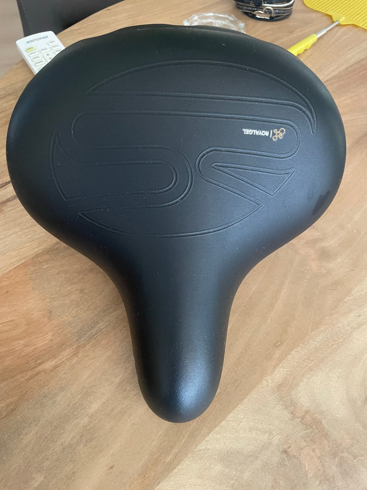 Selle Royal Royalgel Zadel - Comfortabel en Duurzaam, Ophalen, Kunststof, Zo goed als nieuw, Zadel