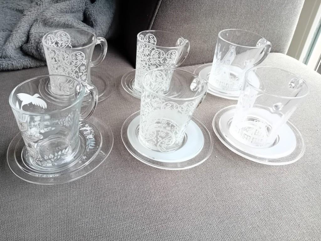 Douwe Egberts theeglazen schotel, Studio Tord Boontje, Nieuw, Ophalen of Verzenden, Glas, Overige stijlen