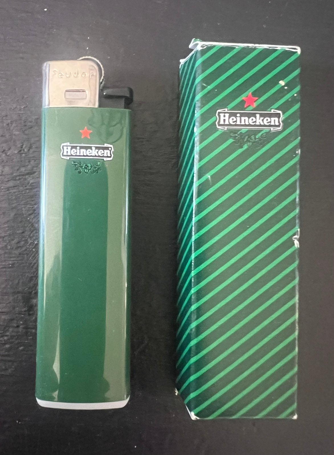 Heineken aansteker met doosje - Nieuw, Verzamelen, Ophalen of Verzenden, Zo goed als nieuw, Heineken