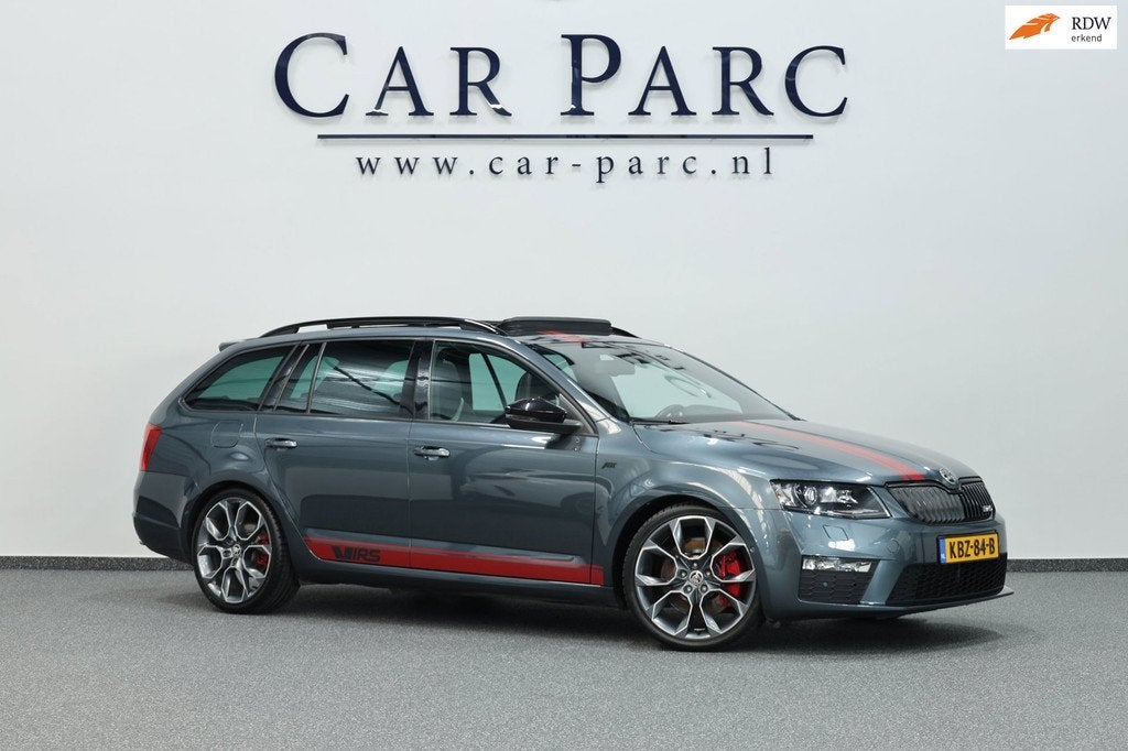 Skoda Octavia Combi 2.0 TSI RS 290+PK ABT LED/PANO/HALF LEDE, Gebruikt, 4 cilinders, 1984 cc, 1600 kg