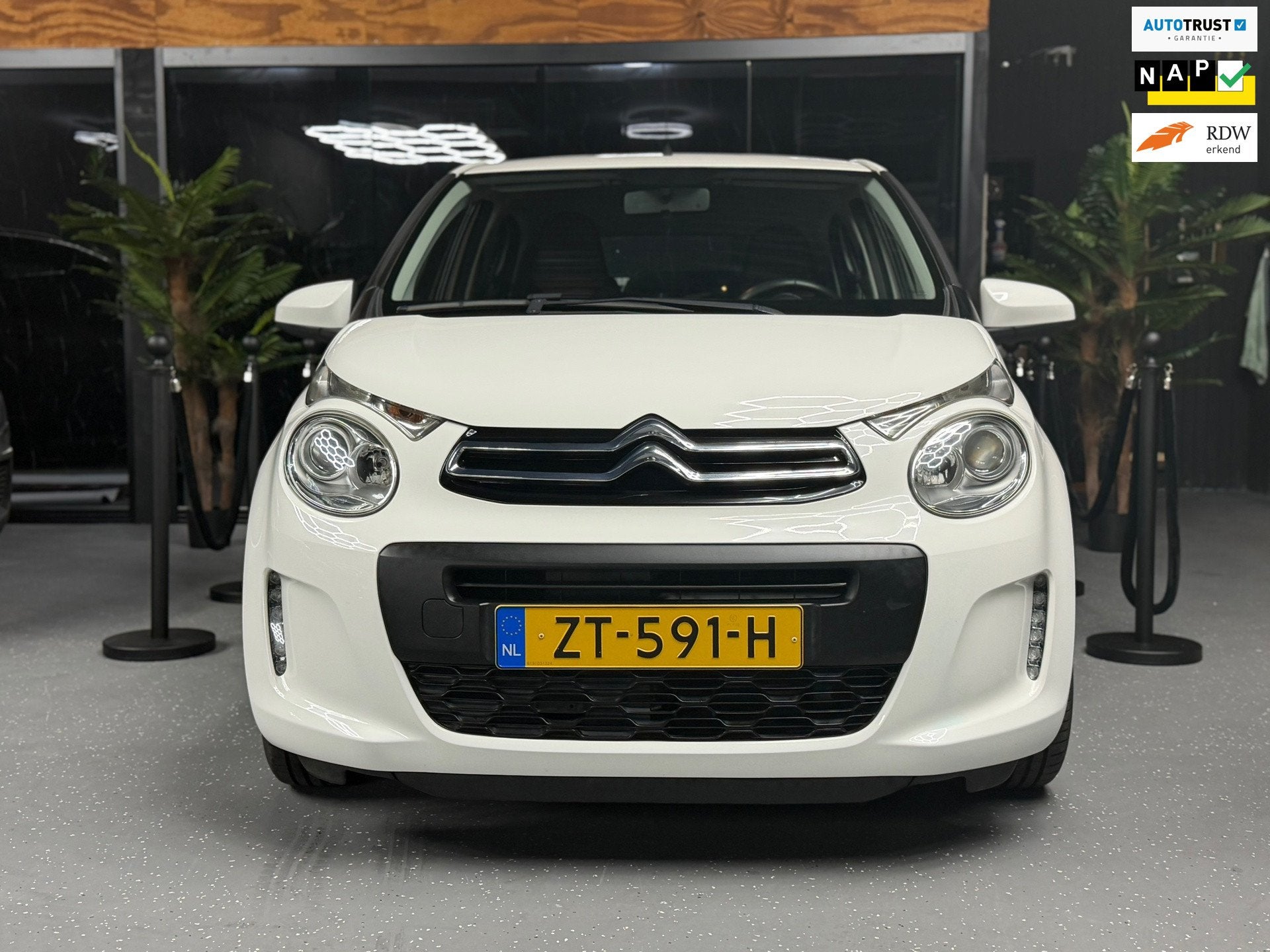 Citroen C1 1.0 VTi Feel, Auto's, Voorwielaandrijving, Dealer onderhouden, Stof, Gebruikt