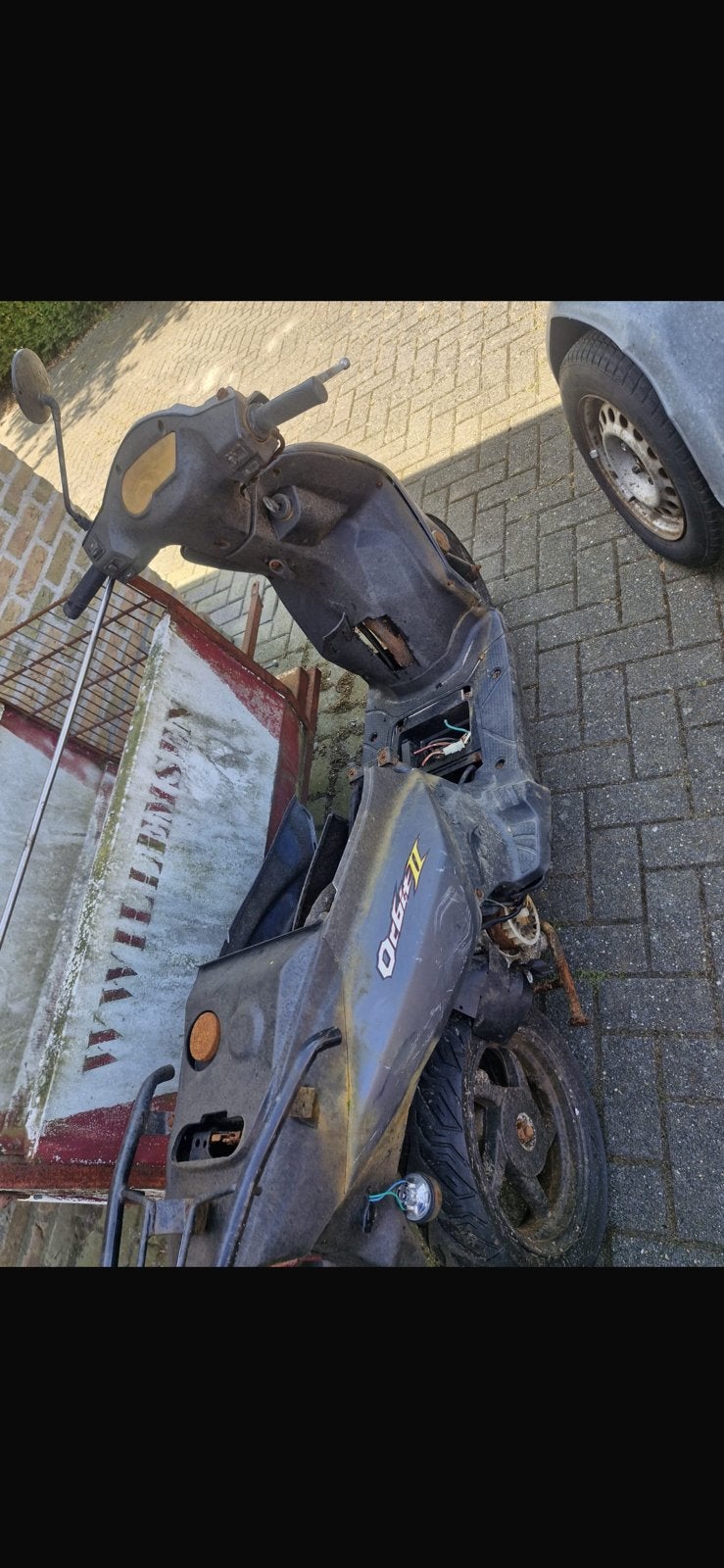 Loop of sloop scooter, Ophalen, Zo goed als nieuw, Benzine