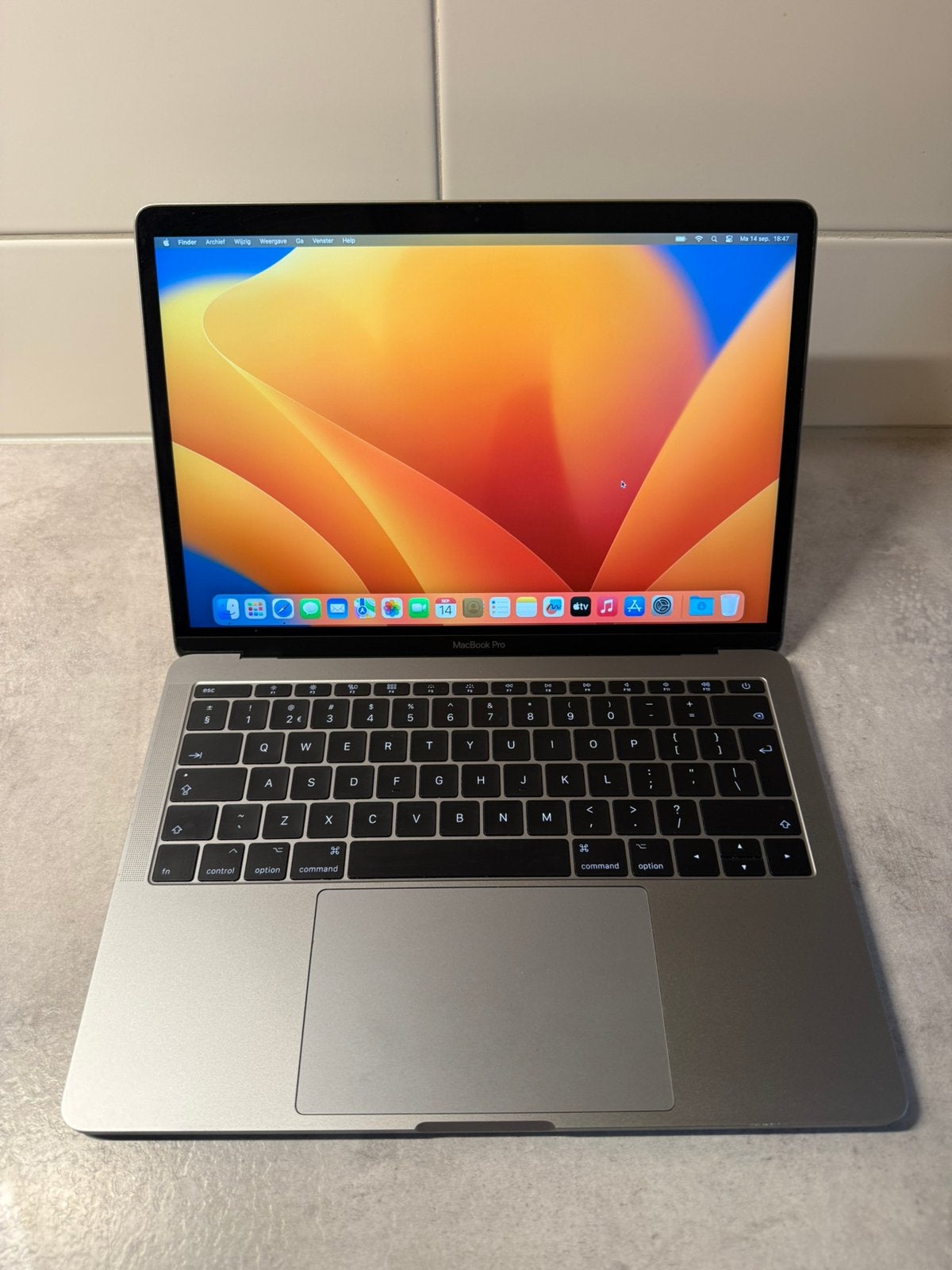 Vind apple macbook pro 13 inch 2017 op Marktplaats - september 2026