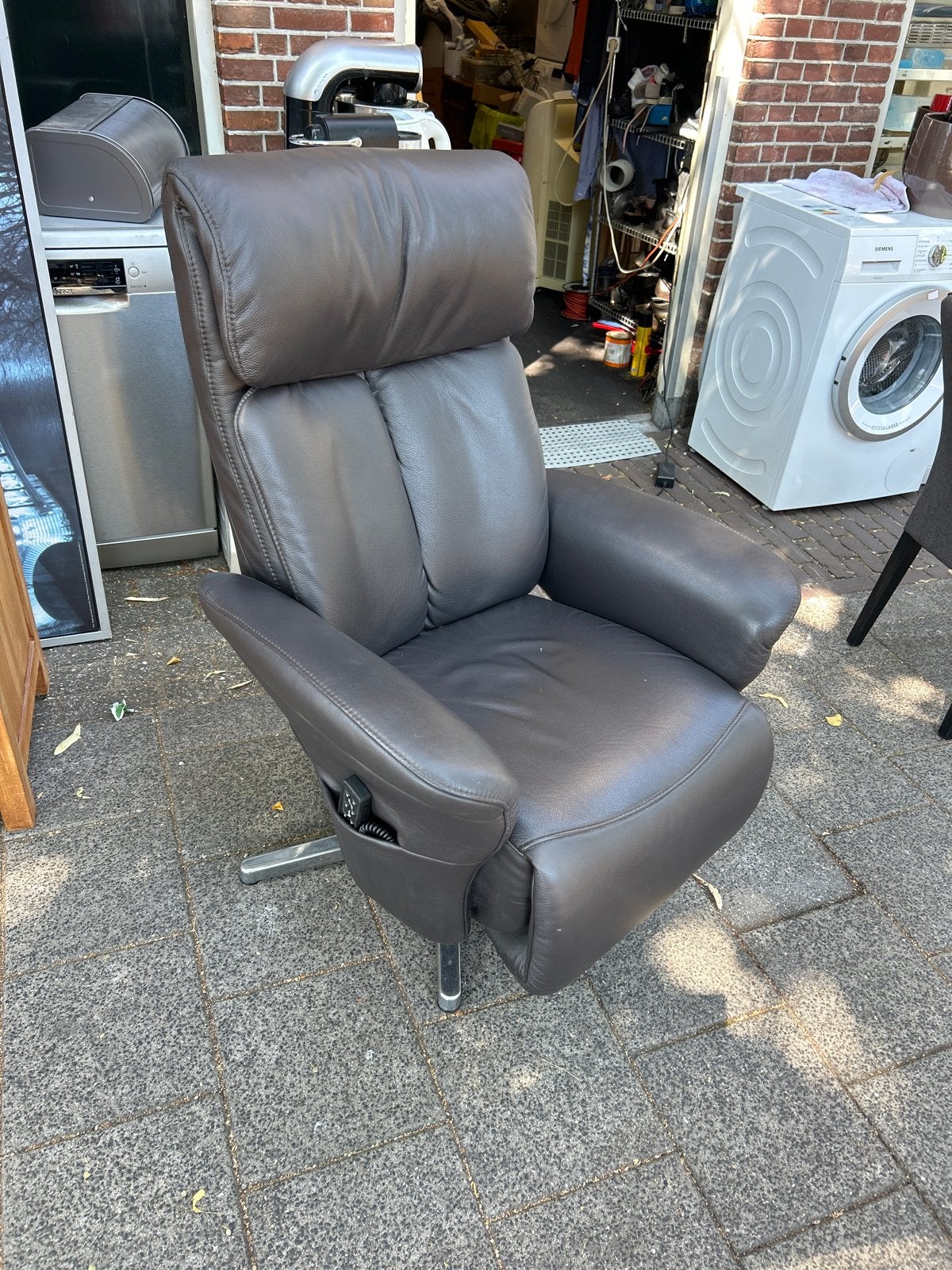 Luxe Leren Relaxfauteuil met Afstandsbediening, Ophalen of Verzenden, Gebruikt, Leer, 75 tot 100 cm