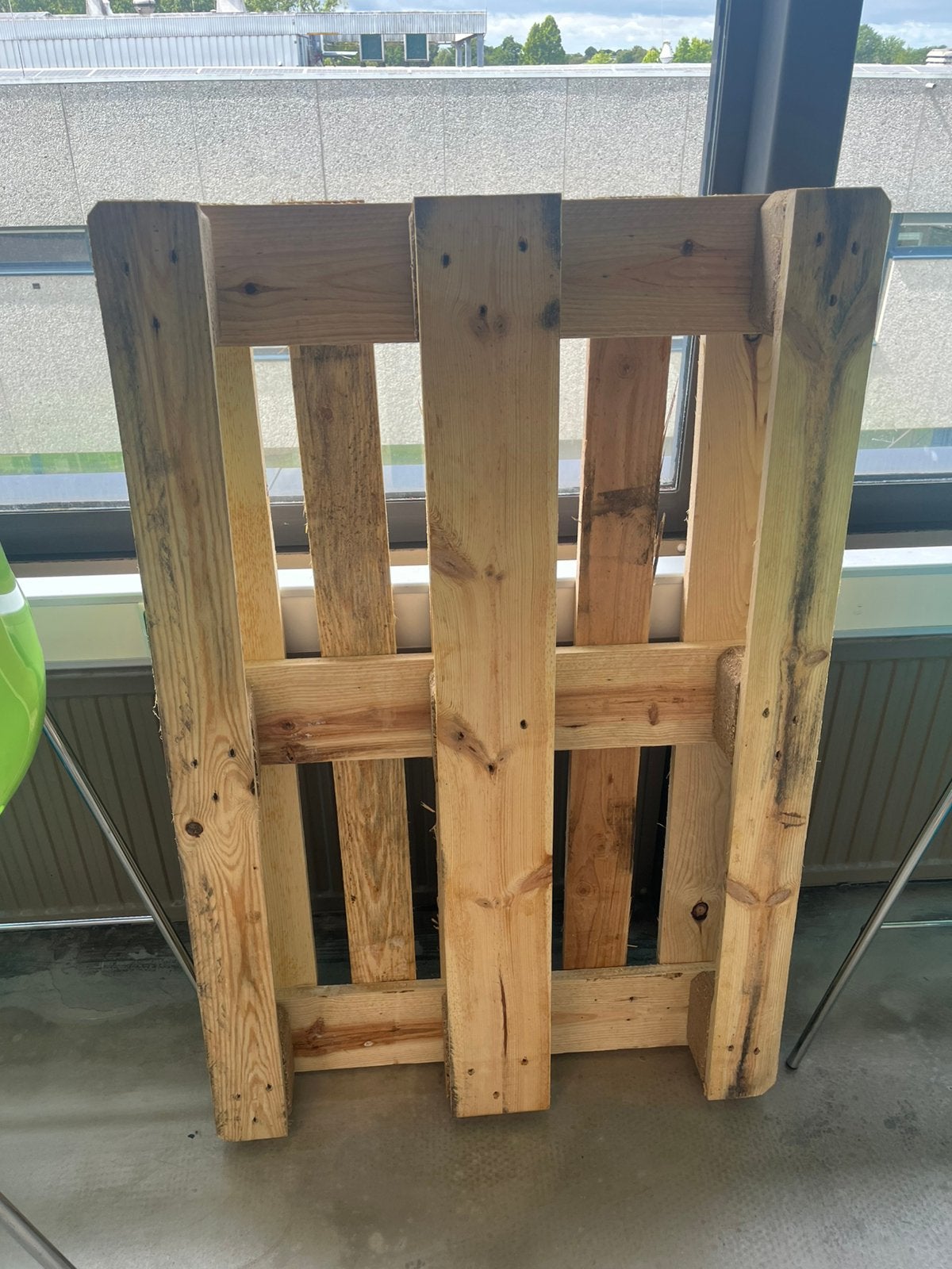 Europallets 5 euro per stuk 50 in totaal, Doe-het-zelf en Verbouw, Hout en Planken, Ophalen of Verzenden, Zo goed als nieuw, Pallet