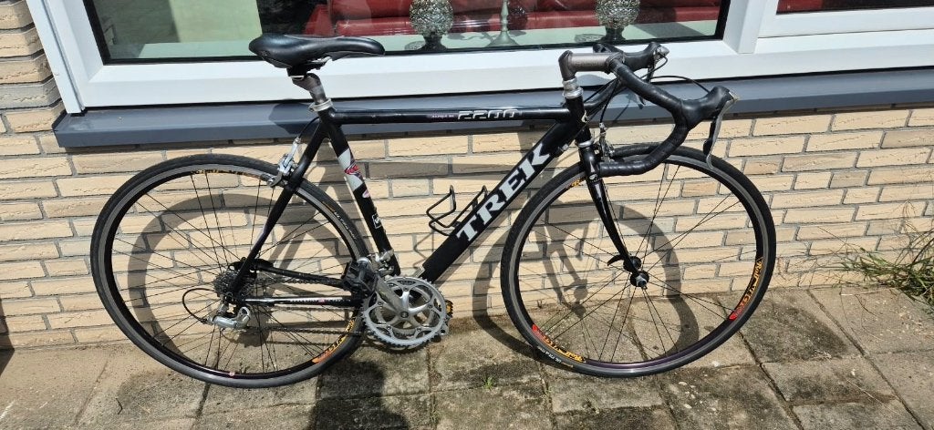 Trek Alpha SL 2200 Shimano 105 Groepset Racefiets Maat 54, 28 inch, Gebruikt, Aluminium, Meer dan 20 versnellingen