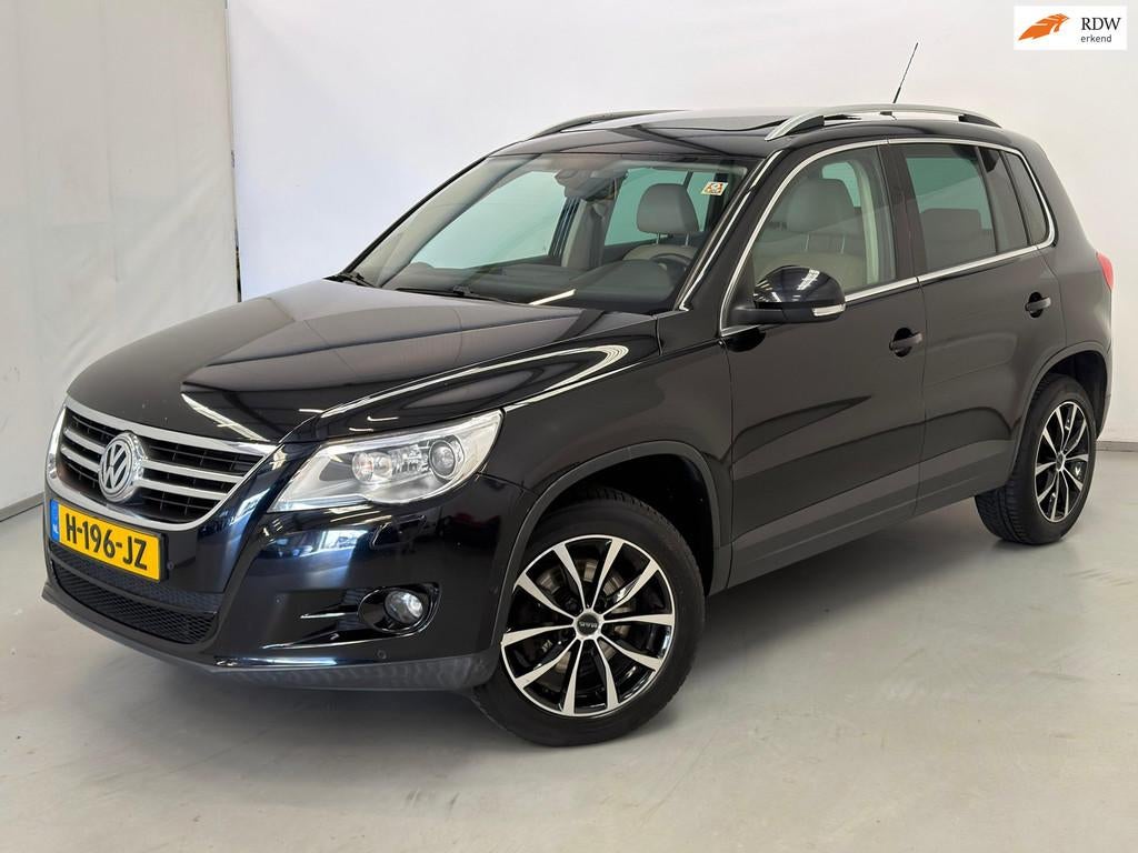 Volkswagen Tiguan 2.0 TSI 4Motion / Pano / Leder / CarPlay, Auto's, Volkswagen, Gebruikt, Beige, 4 cilinders, 1984 cc