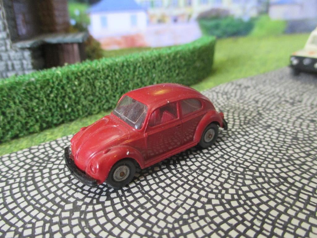 Volkswagen 1303 - Wiking VW Kever rood met rood interieur, Ophalen of Verzenden, Gebruikt, Auto, Wiking