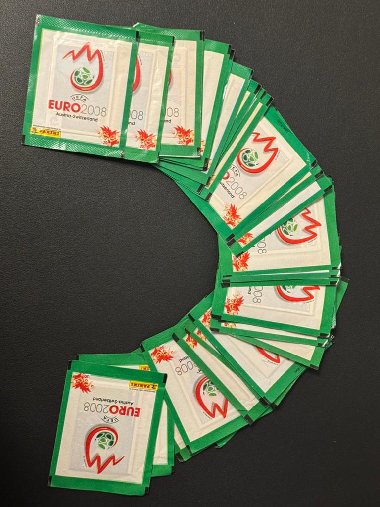 Official Panini Euro 2008 packs 30x, Ophalen of Verzenden, Nieuw, Overige sporten, Overige typen