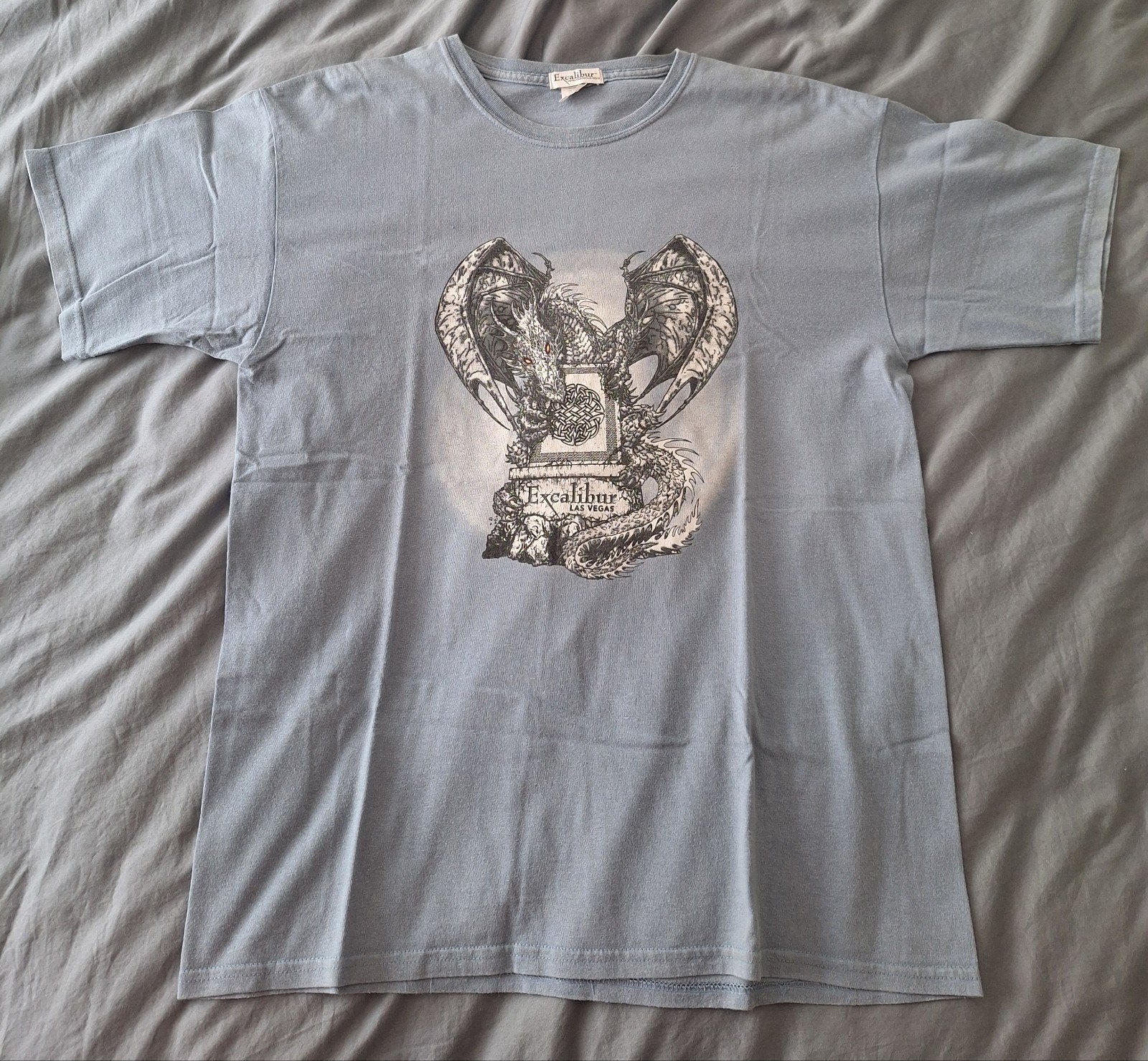 Excalibur Hotel Casino Las Vegas T-shirt Maat L, Maat 52/54 (L), Blauw, Ophalen of Verzenden, Excalibur