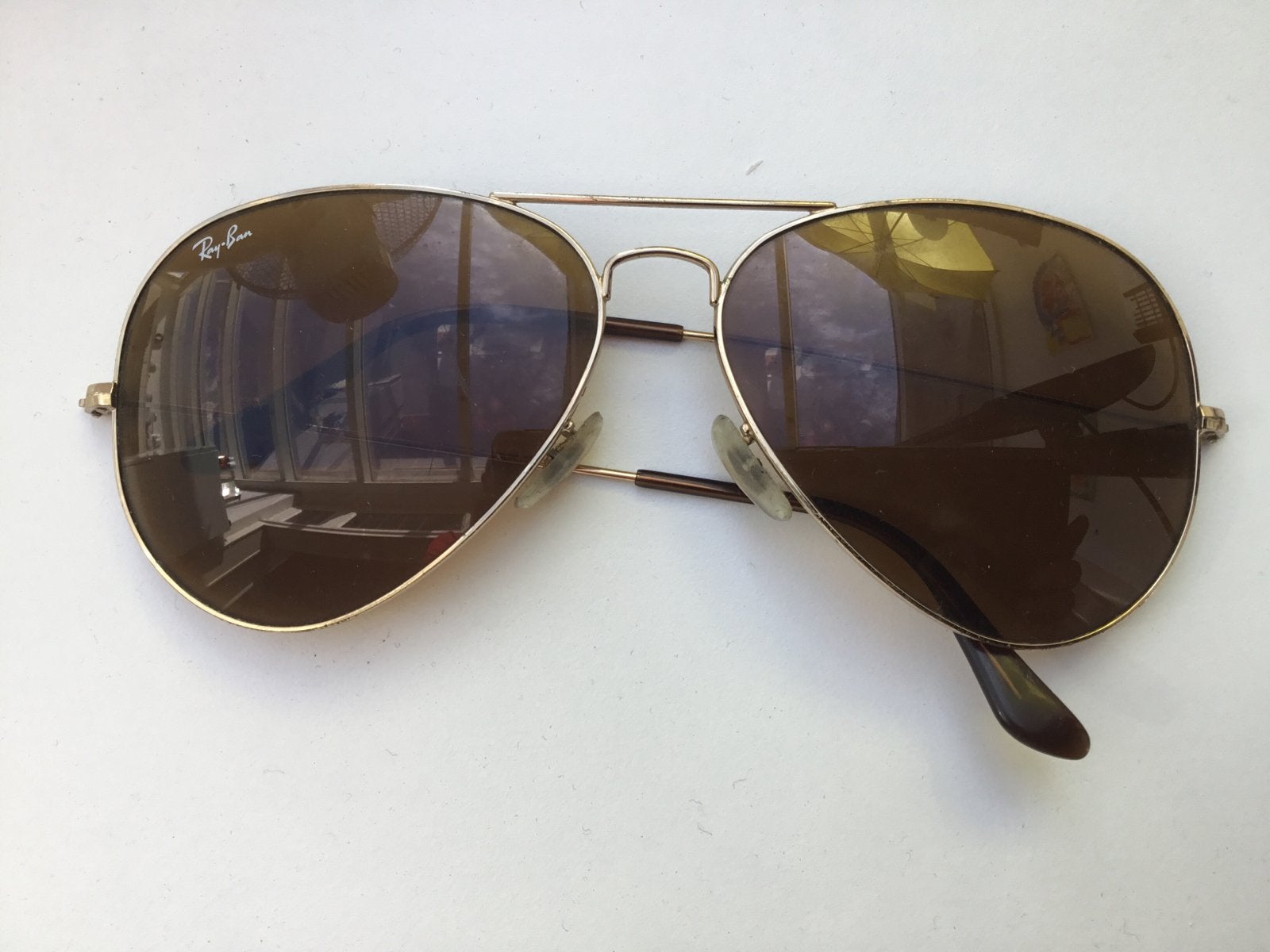 Ray-Ban Aviator Zonnebril - Goudkleurig met Bruine Glazen, Gebruikt, Zonnebril, Bruin, Ophalen of Verzenden