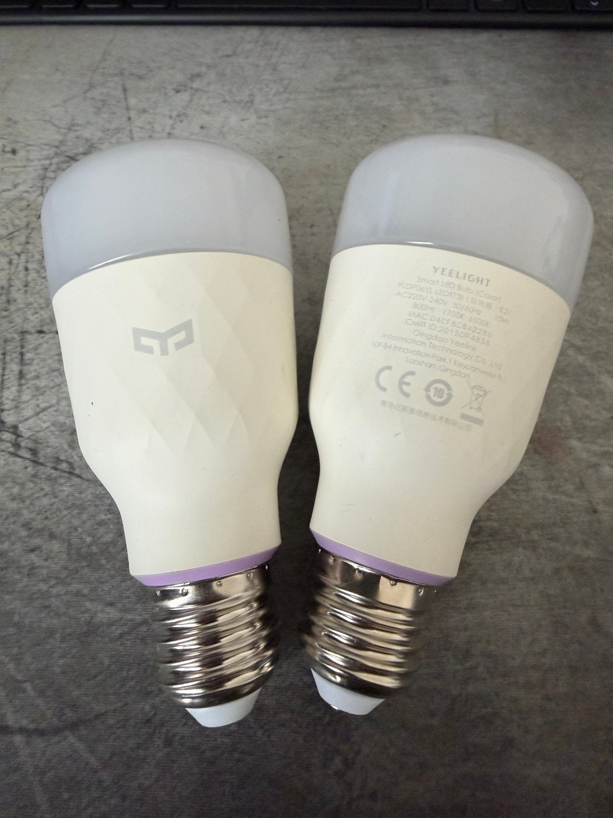 2x Yeelight Smart LED RGB E27 10W Lampen, Overige merken, Meerkleurig, Zo goed als nieuw, Dimbaar