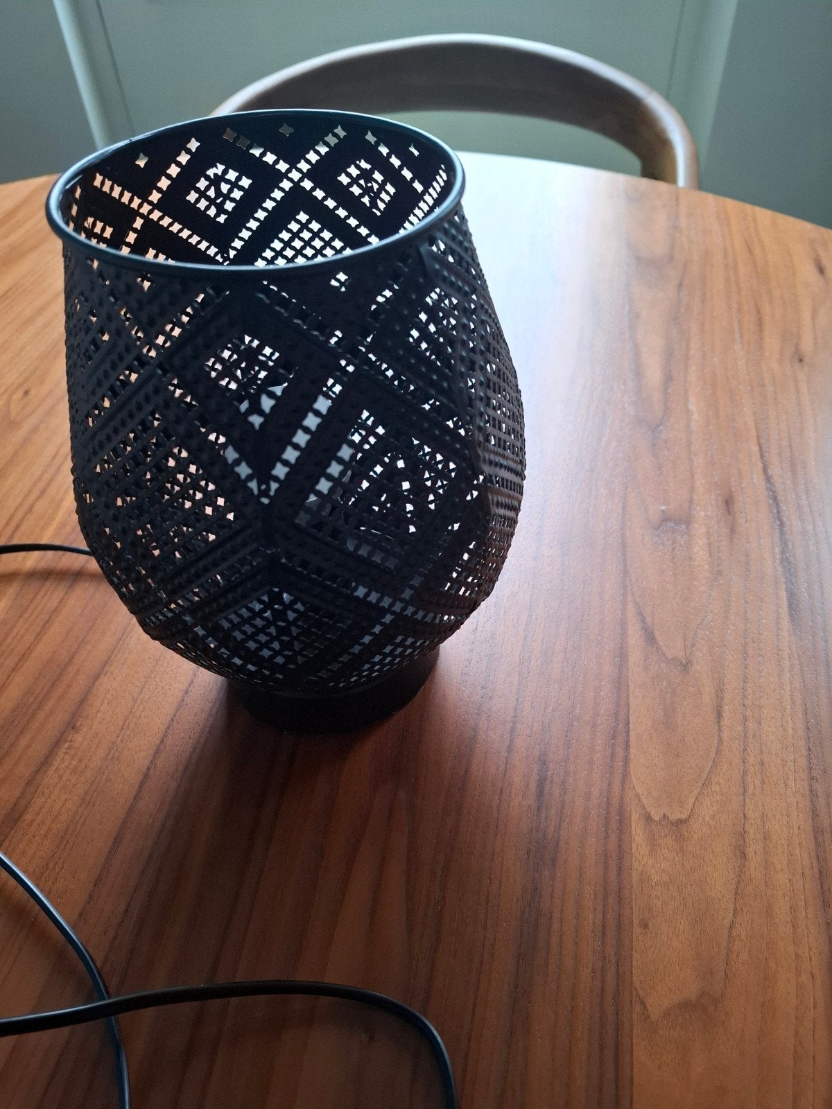 Zwarte metalen tafellamp, Ophalen of Verzenden, Nieuw, Stoer, Minder dan 50 cm