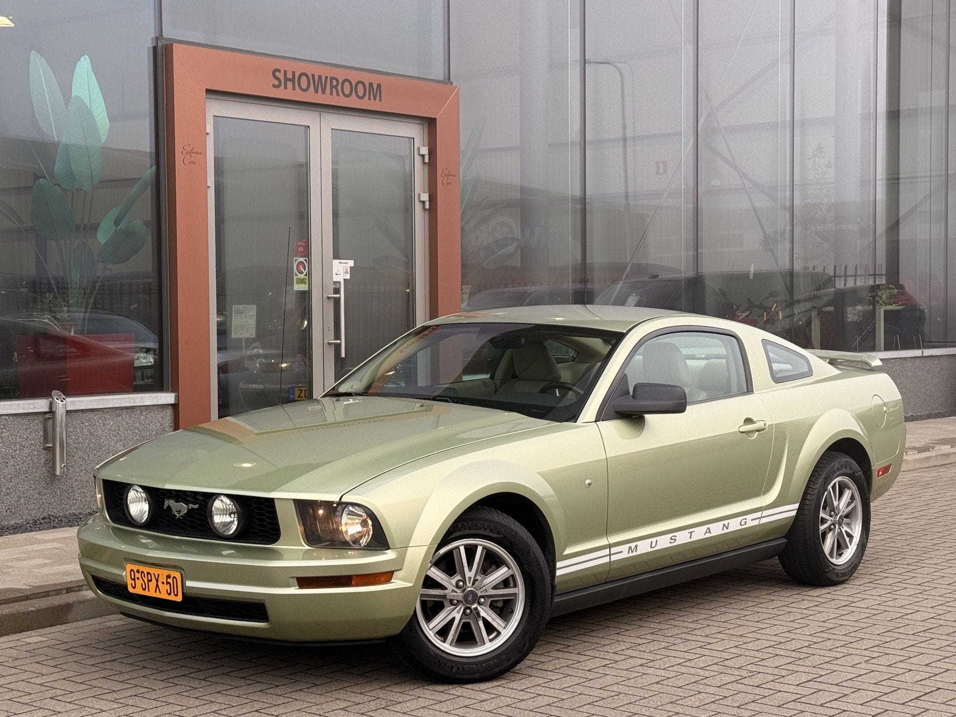 Ford USA Mustang 4.0 V6 206PK | Cruise | Airco | Radio/CD |, Auto's, 4009 cc, Achterwielaandrijving, Gebruikt, Beige