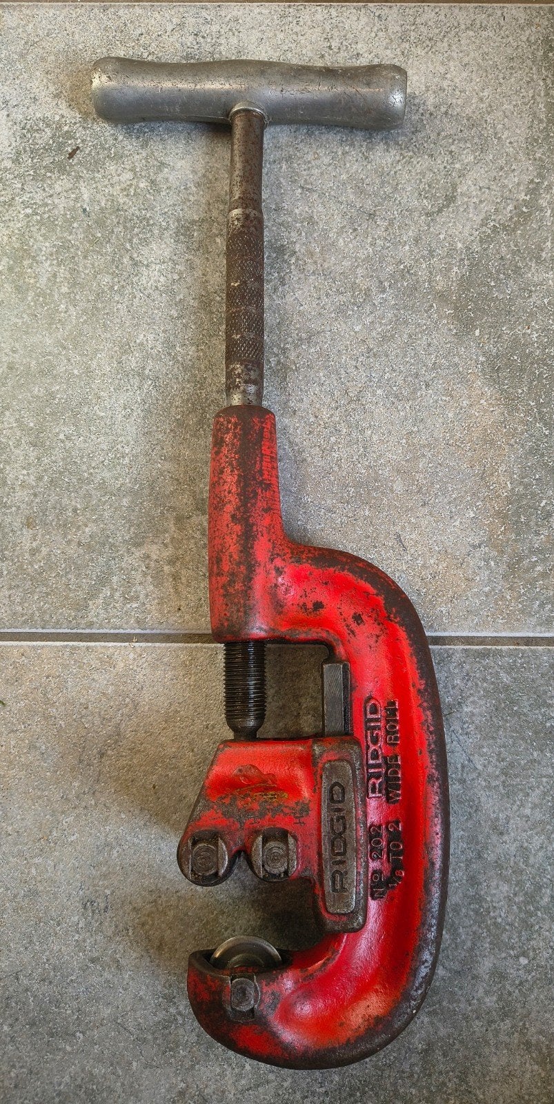 Robuuste Rigid-pijpensnijder, Doe-het-zelf en Verbouw, Ophalen of Verzenden, Gebruikt, Snijgereedschap, Ridgid