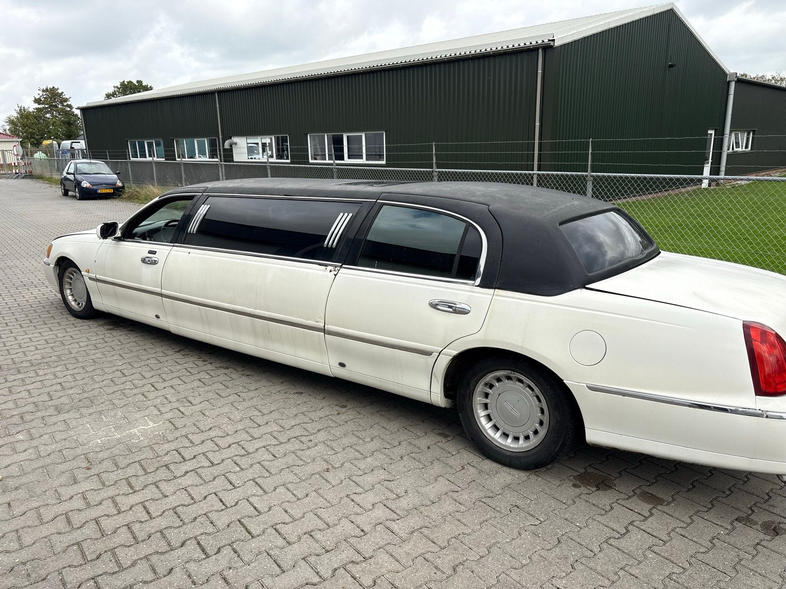 Lincoln 2001 Wit, Auto's, 8 stoelen, Wit, 2470 kg, Particulier