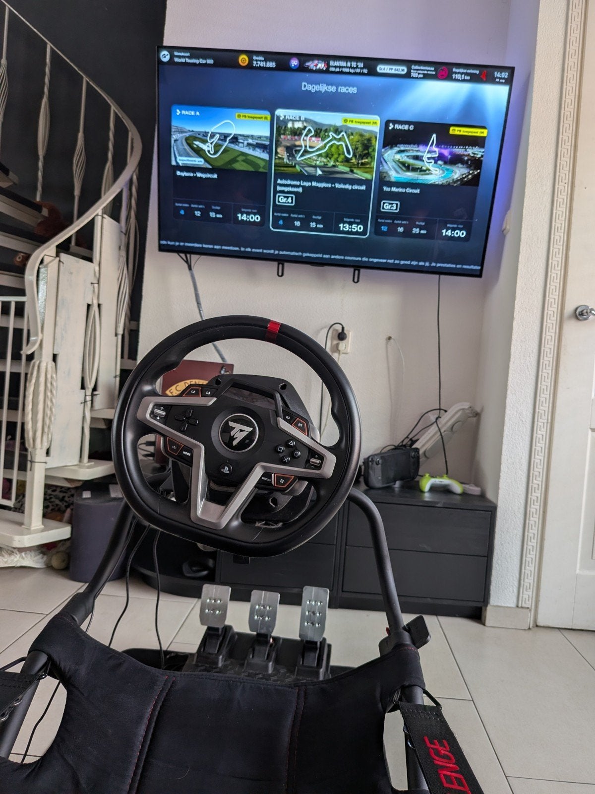 Thrustmaster T248 met Playseat Challenge en Vloermat, Ophalen, Overige merken, Zo goed als nieuw