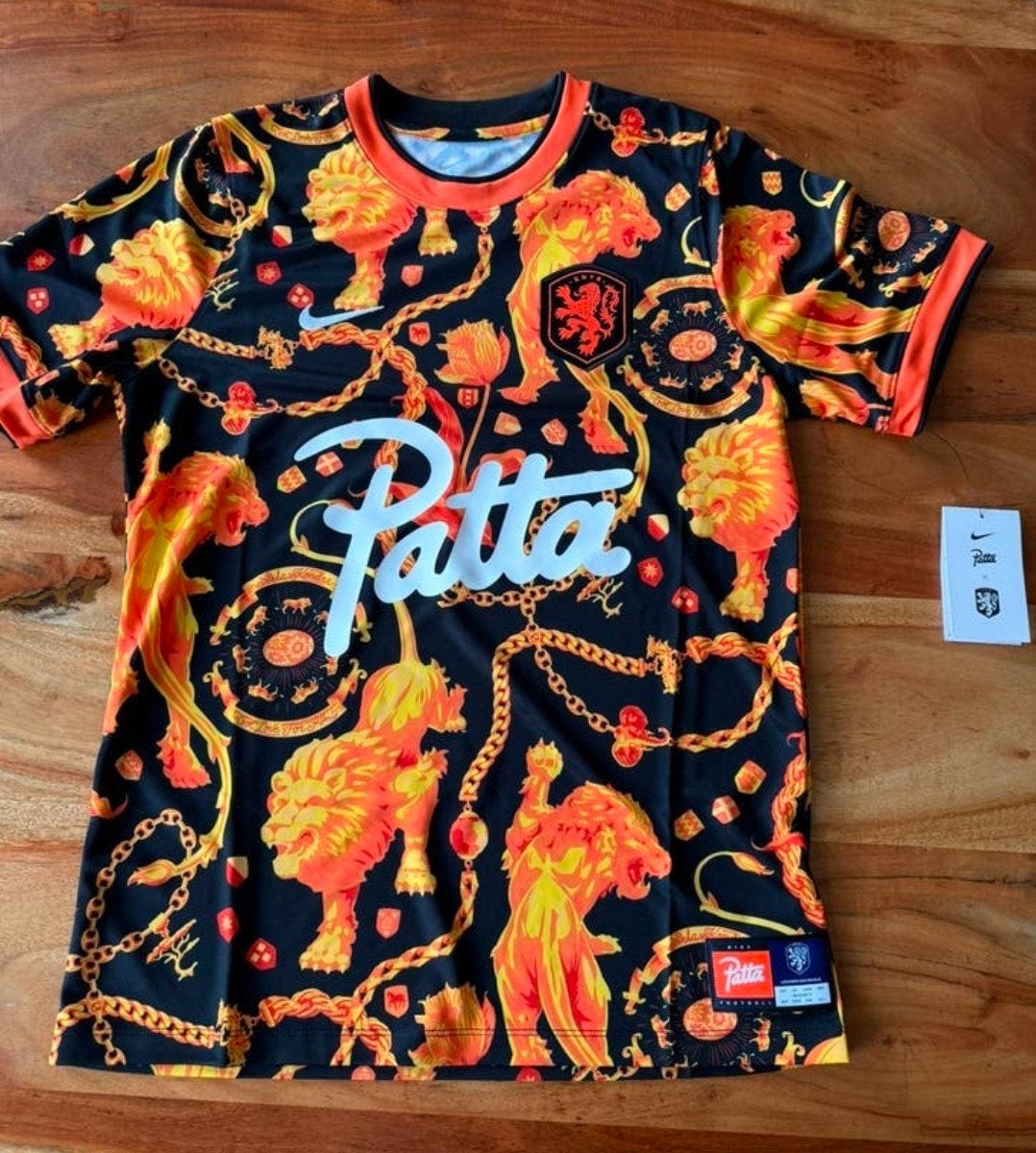 Gezocht: Orgineel Nike x Patta x NL elftal shirt maat XXL, Kleding | Heren, Sportkleding, Ophalen, Zwart, Nieuw, Overige maten
