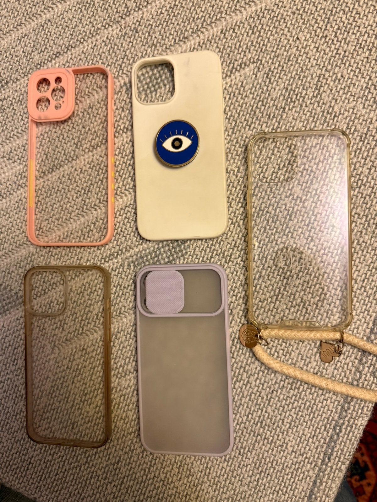 Te koop 5 hoesjes i phone 12 pro max, Telecommunicatie, Mobiele telefoons | Hoesjes en Frontjes | Apple iPhone, Ophalen of Verzenden