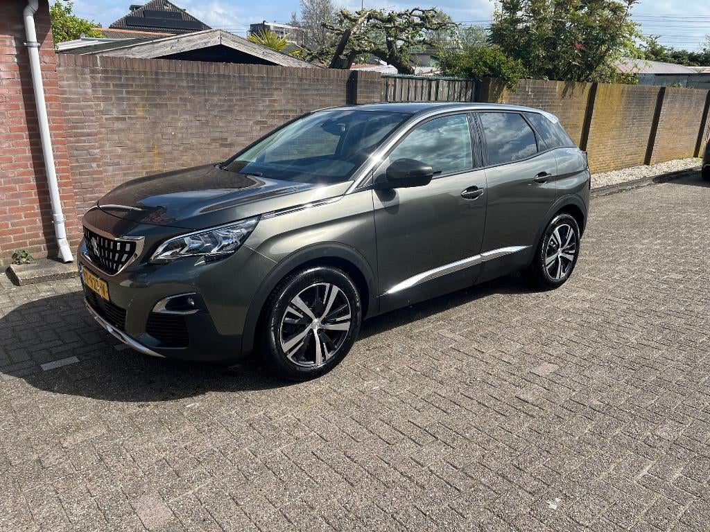 Peugeot 3008 1.6 E-thp 121KW/165PK Eat6 2017 Grijs, Auto's, Zwart, 4 cilinders, Particulier, Navigatiesysteem