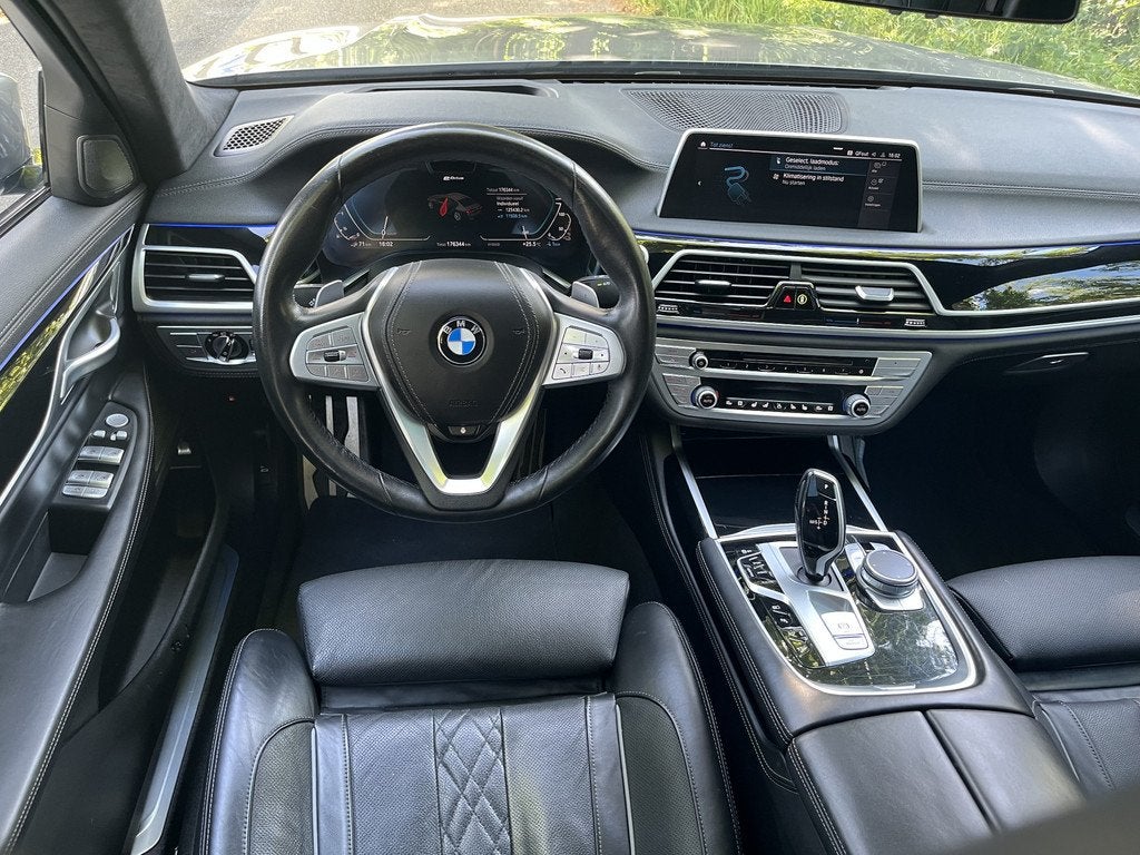 BMW 7 Serie 745e High Executive M-Sport/ Schuif-kantel dak /, Automaat, Achterwielaandrijving, Gebruikt, Euro 6