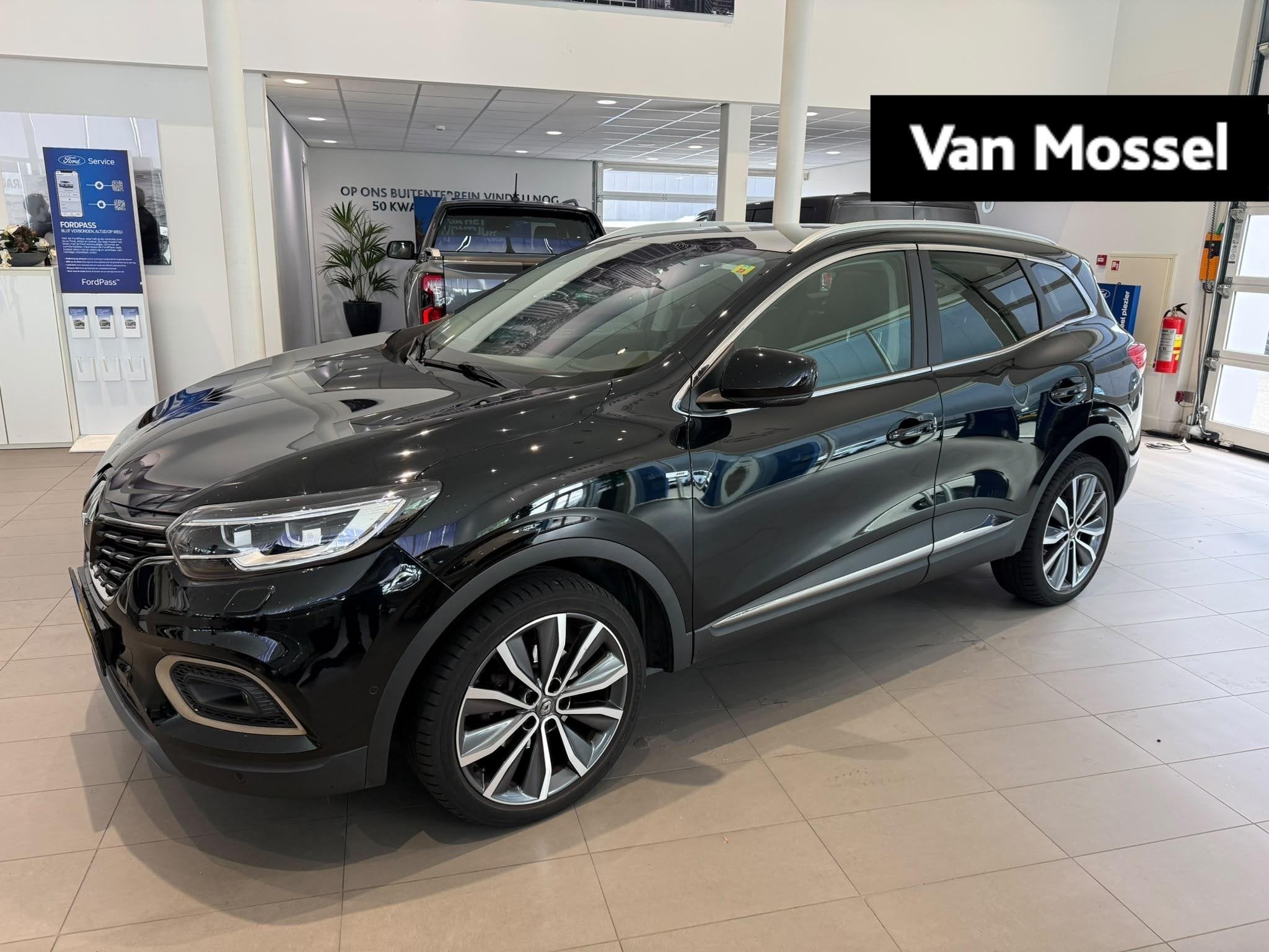 Renault Kadjar 1.3 TCe Black Edition PANORAMA DAK | STOEL VE