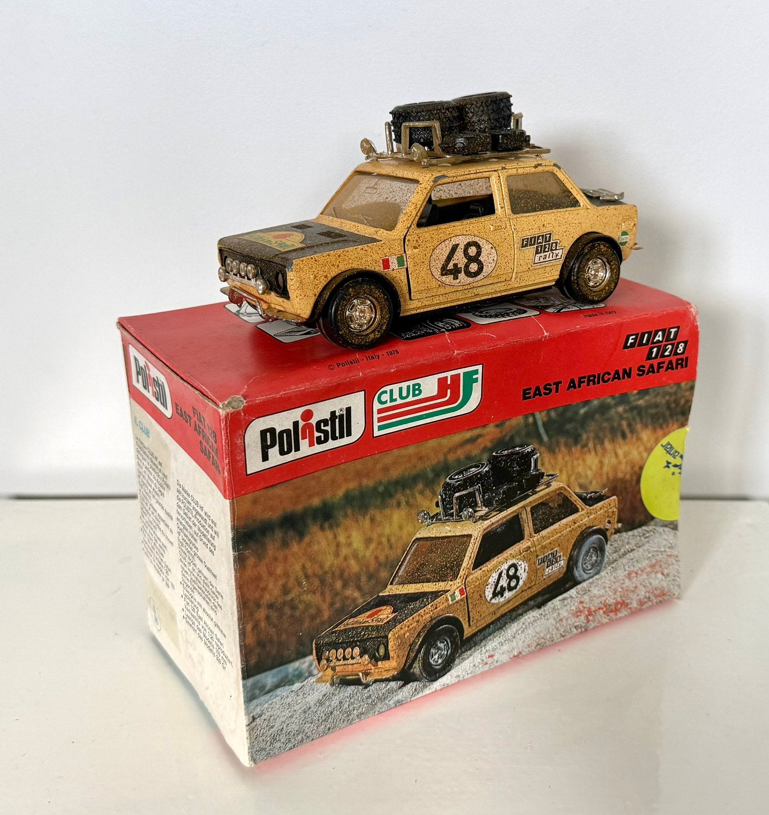 Polistil Fiat 128 East African Safari 1/24 in doos, Hobby en Vrije tijd, Verzenden, Gebruikt, Auto, Overige merken