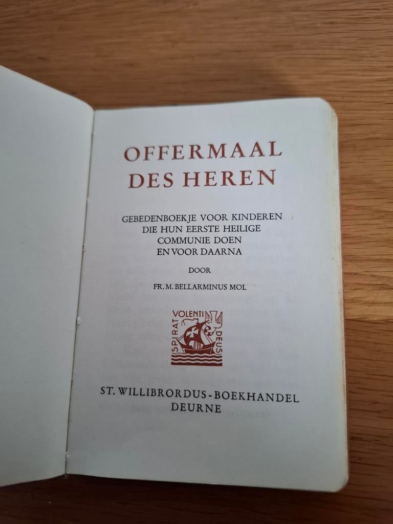 Offermaal des Heren - Gebedenboekje Eerste Communie, Boeken, Gelezen, Frater M. Bellarminus Mol, Christendom | Katholiek, Ophalen of Verzenden