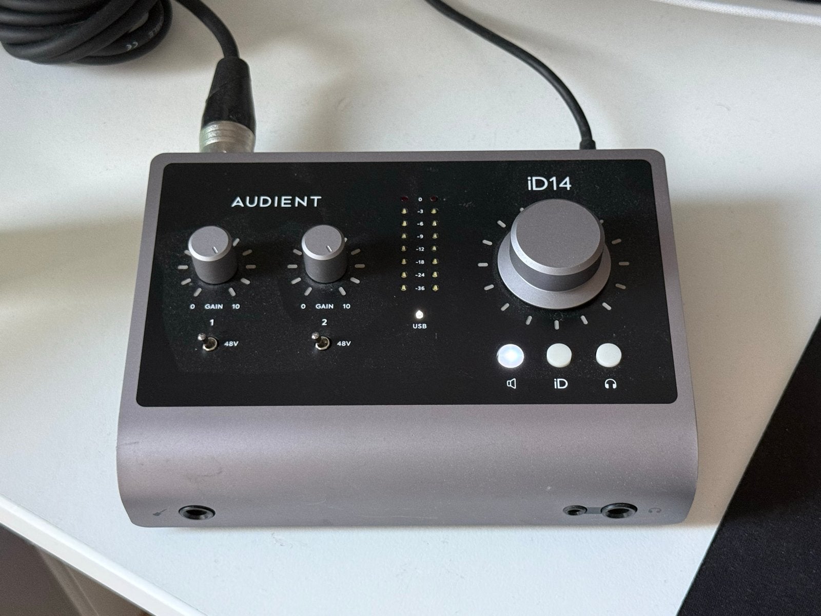 Audient iD14 Audio Interface - Zo goed als nieuw, Ophalen, Zo goed als nieuw, Minder dan 5 kanalen, Microfooningang