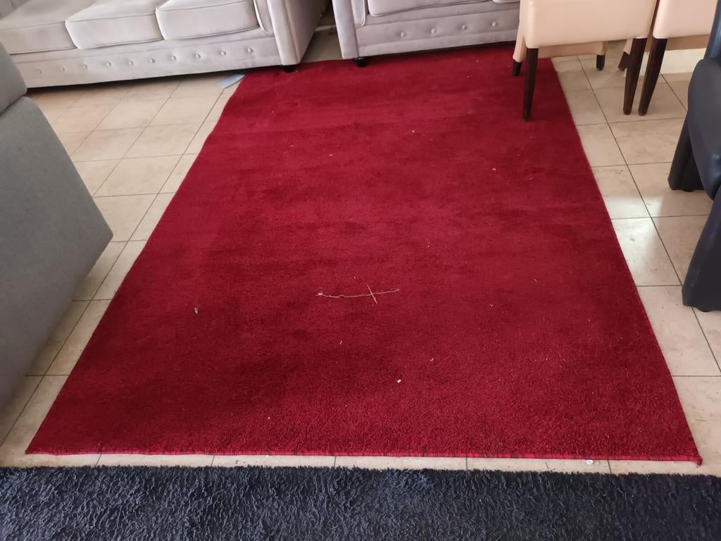 Mooi Rood Tapijt/Kleed., Ophalen, Gebruikt, 150 tot 200 cm, 200 cm of meer