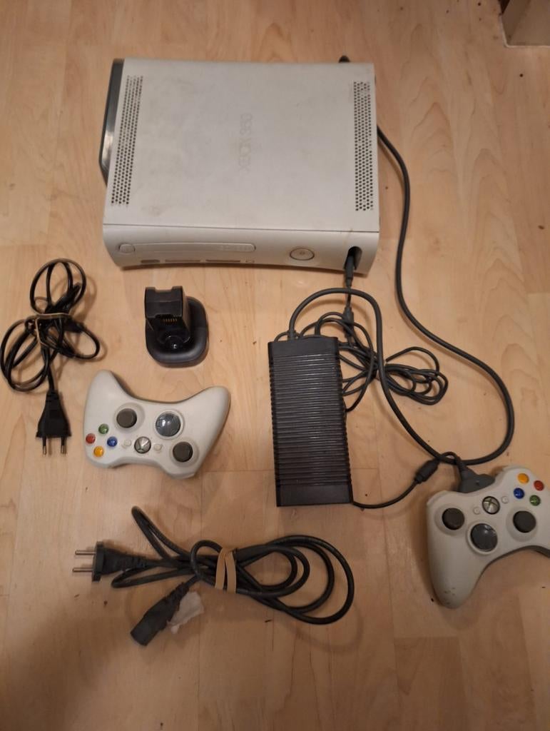 Xbox 360 compleet in zeer goede staat, Vanaf 18 jaar, 1 speler, Zo goed als nieuw, Ophalen