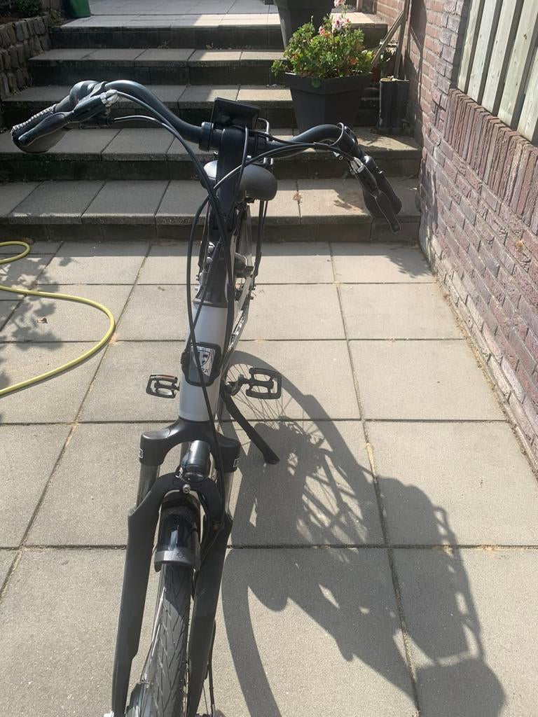 Dames ebike Forza Esensse, Fietsen en Brommers, Elektrische fietsen, Overige merken, Ophalen of Verzenden, Zo goed als nieuw, Minder dan 47 cm
